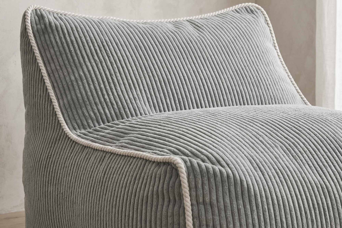 Kumo Chair Corduroy Pebble