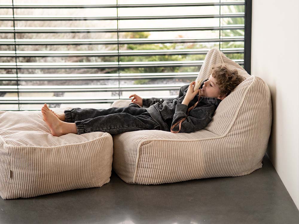 Kumo Chair Corduroy Vanilla